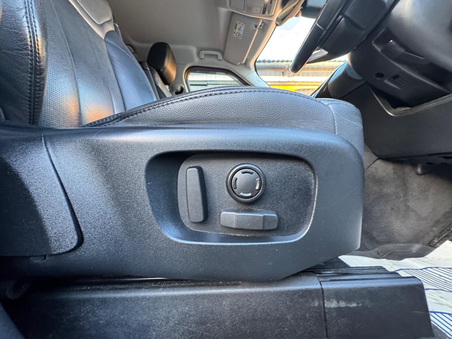 Used Land Rover Discovery 2019 for sale - 76702212: Photo 63