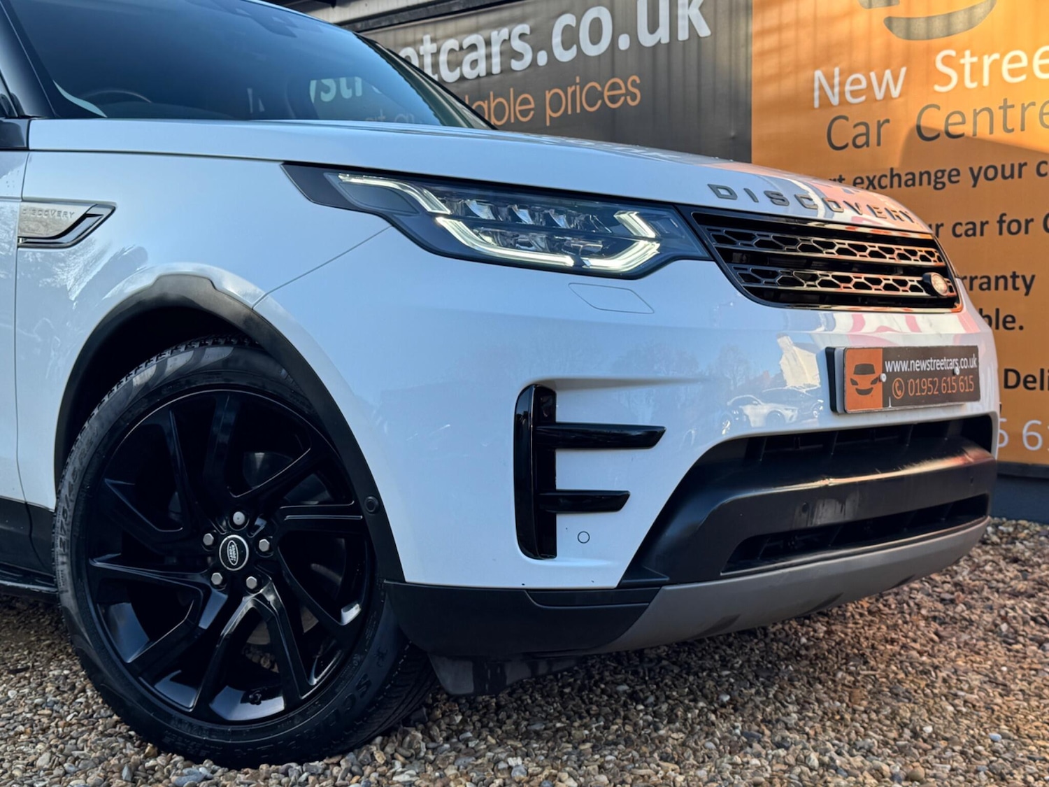 Used Land Rover Discovery 2019 for sale - 76702212: Photo 68