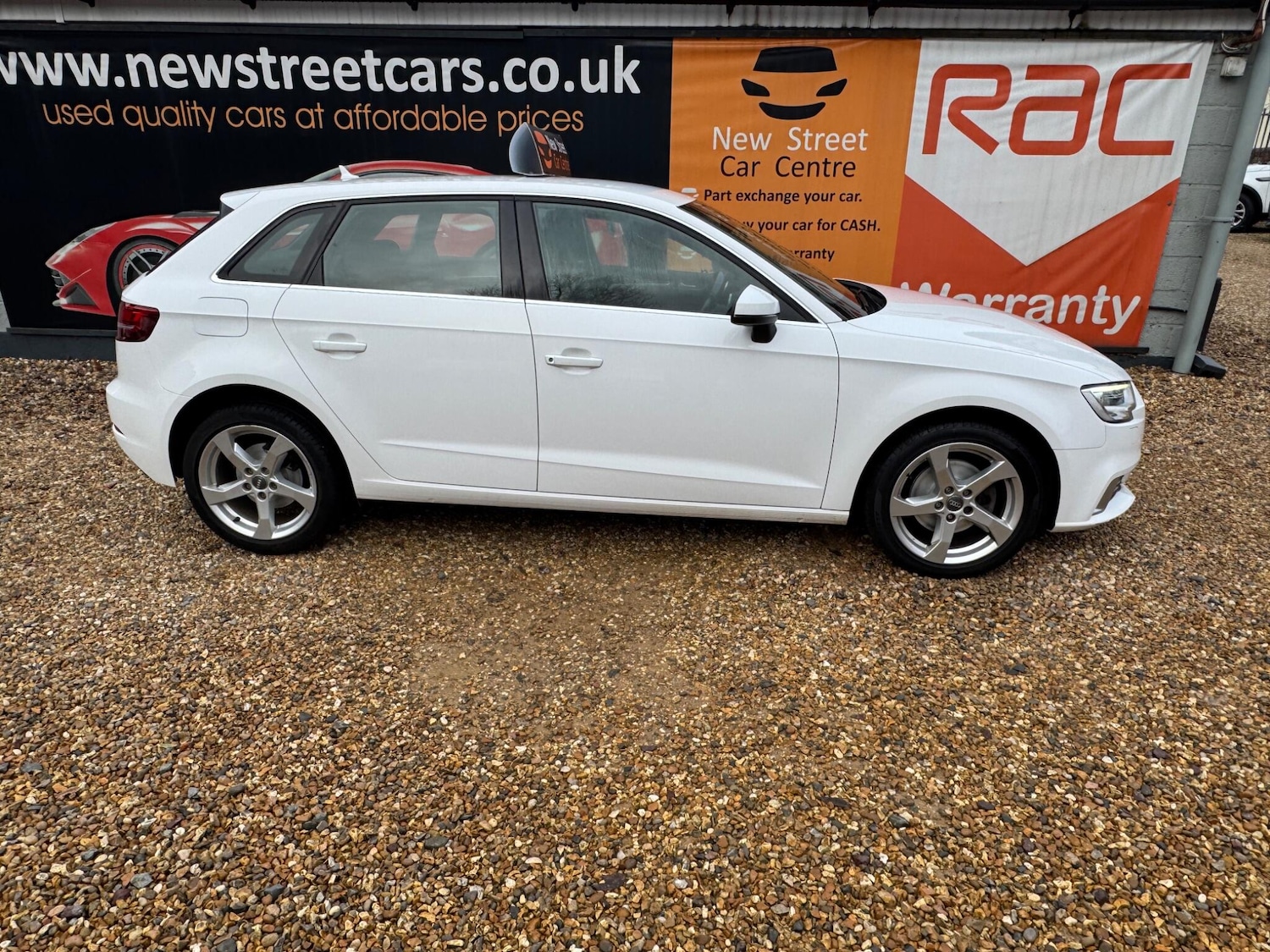 Used Audi A3 2016 for sale - 76989951: Photo 7