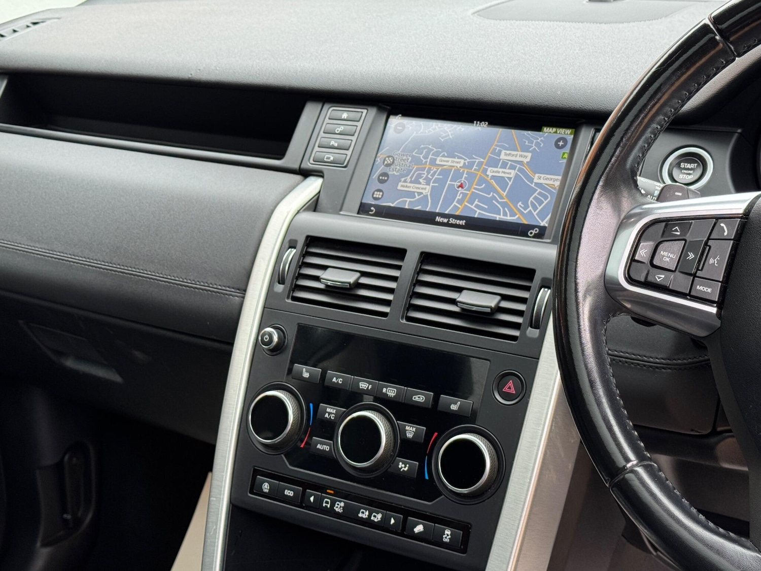 Used Land Rover Discovery Sport 2018 for sale - 76166487: Photo 61