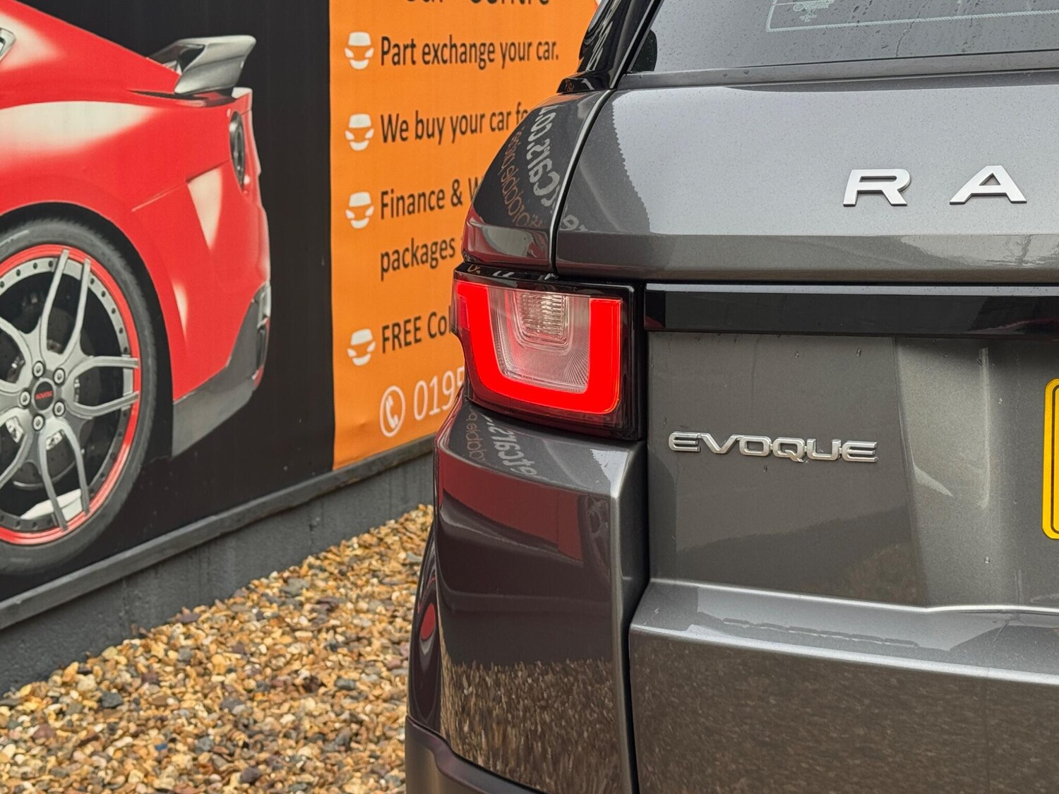 Used Land Rover Range Rover Evoque 2018 for sale - 76714378: Photo 14