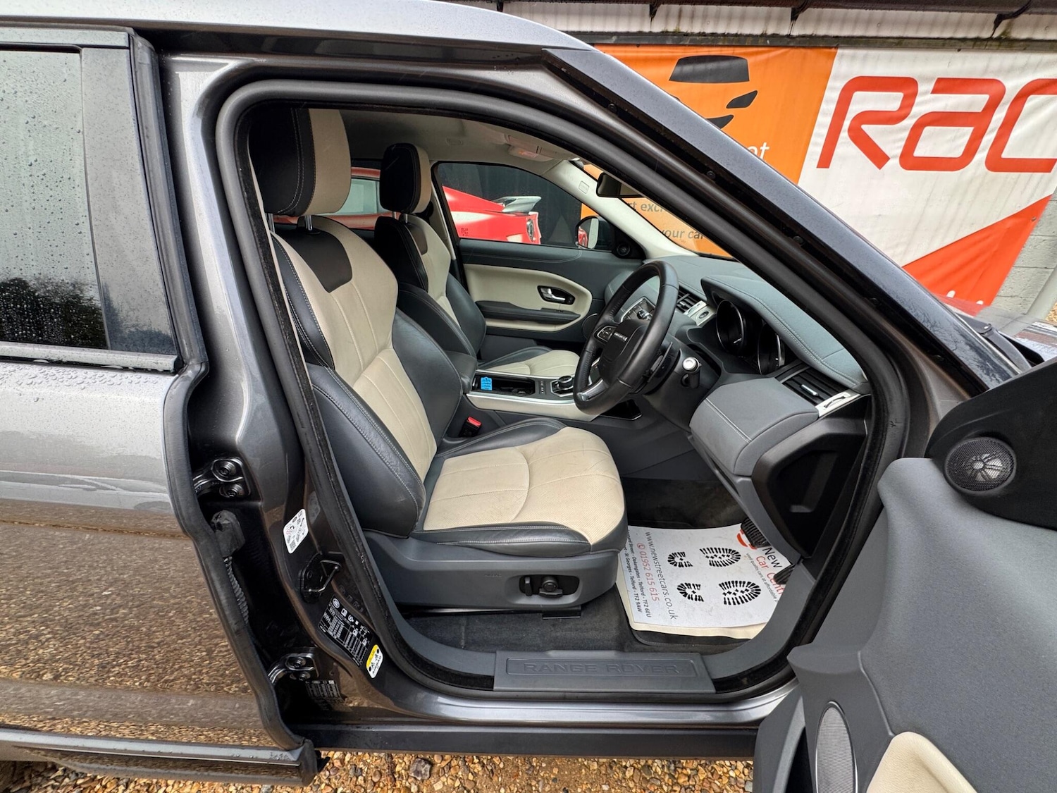 Used Land Rover Range Rover Evoque 2018 for sale - 76714378: Photo 36