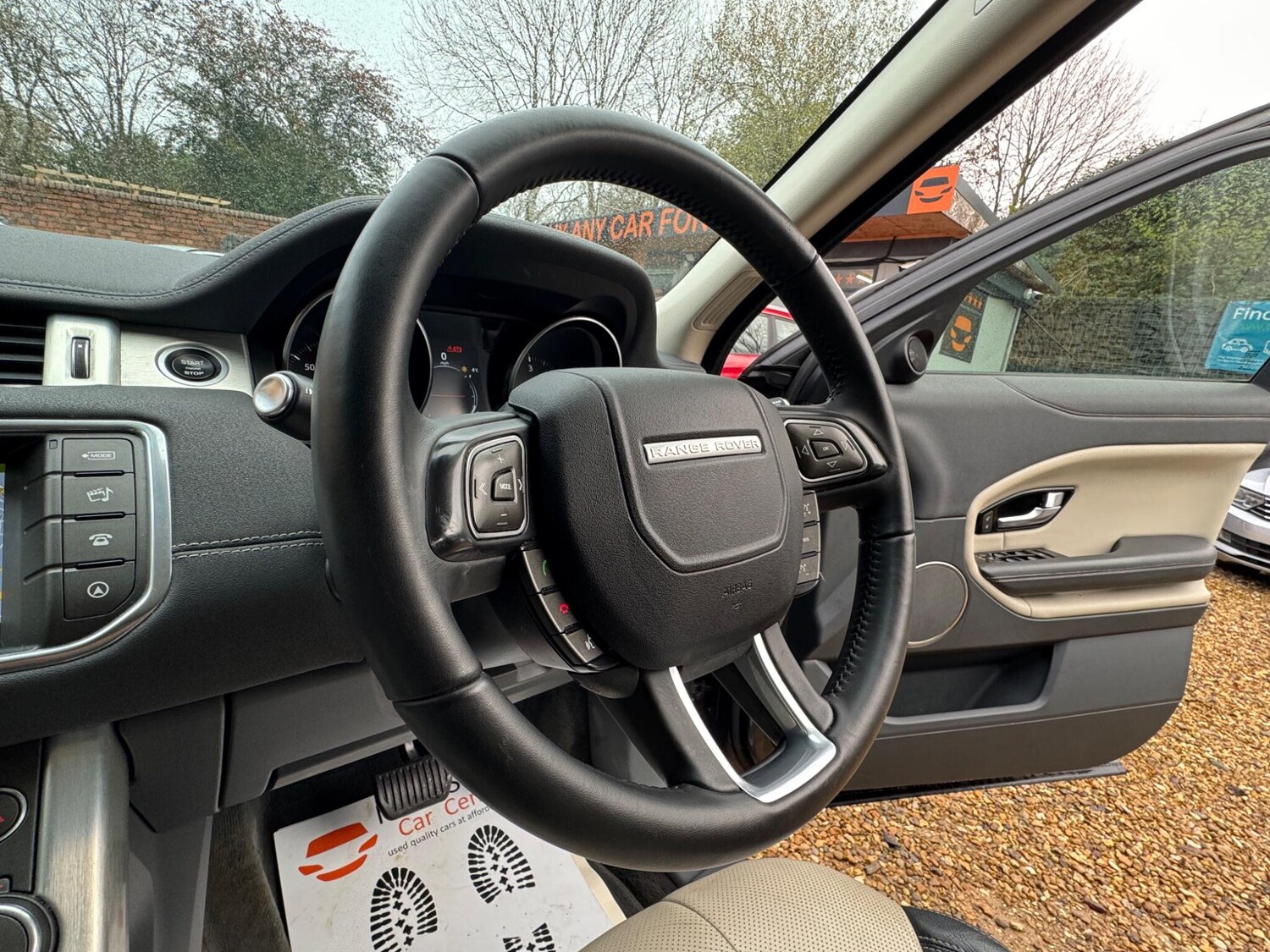 Used Land Rover Range Rover Evoque 2018 for sale - 76714378: Photo 44