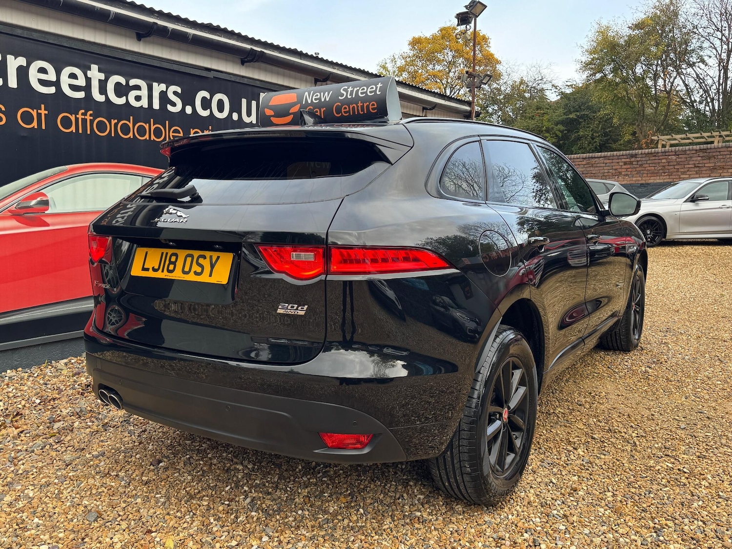 Used Jaguar F-Pace 2018 for sale - 76409114: Photo 10