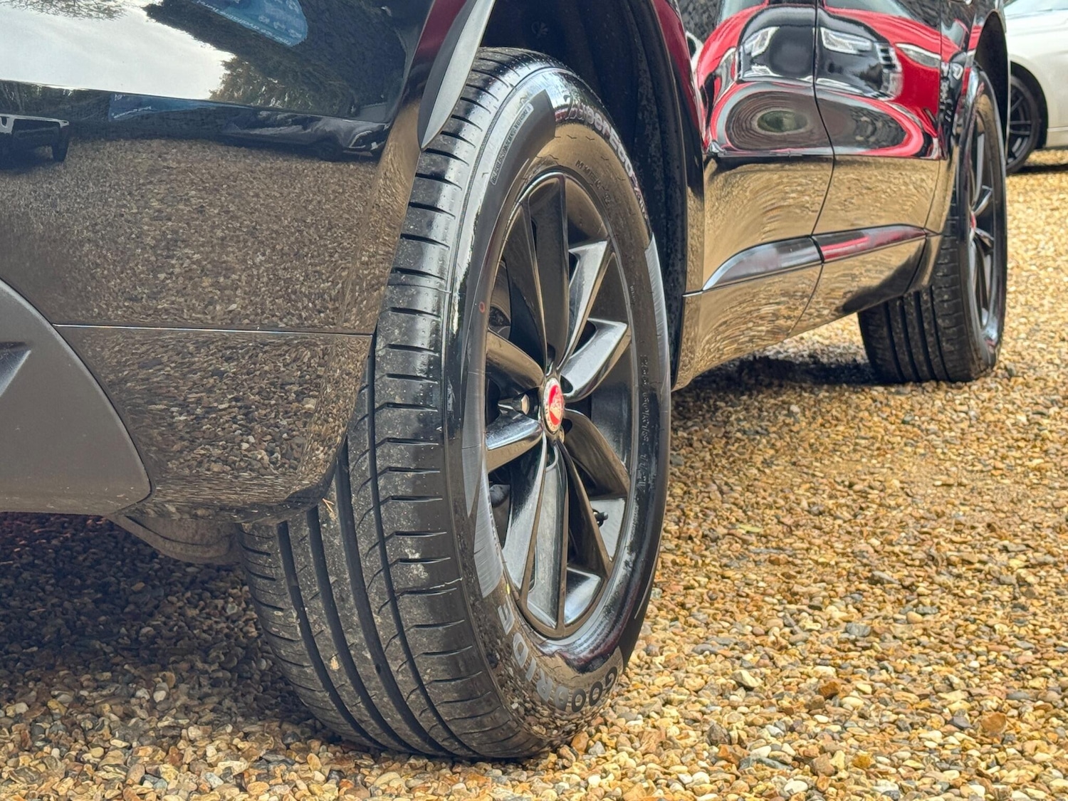 Used Jaguar F-Pace 2018 for sale - 76409114: Photo 14