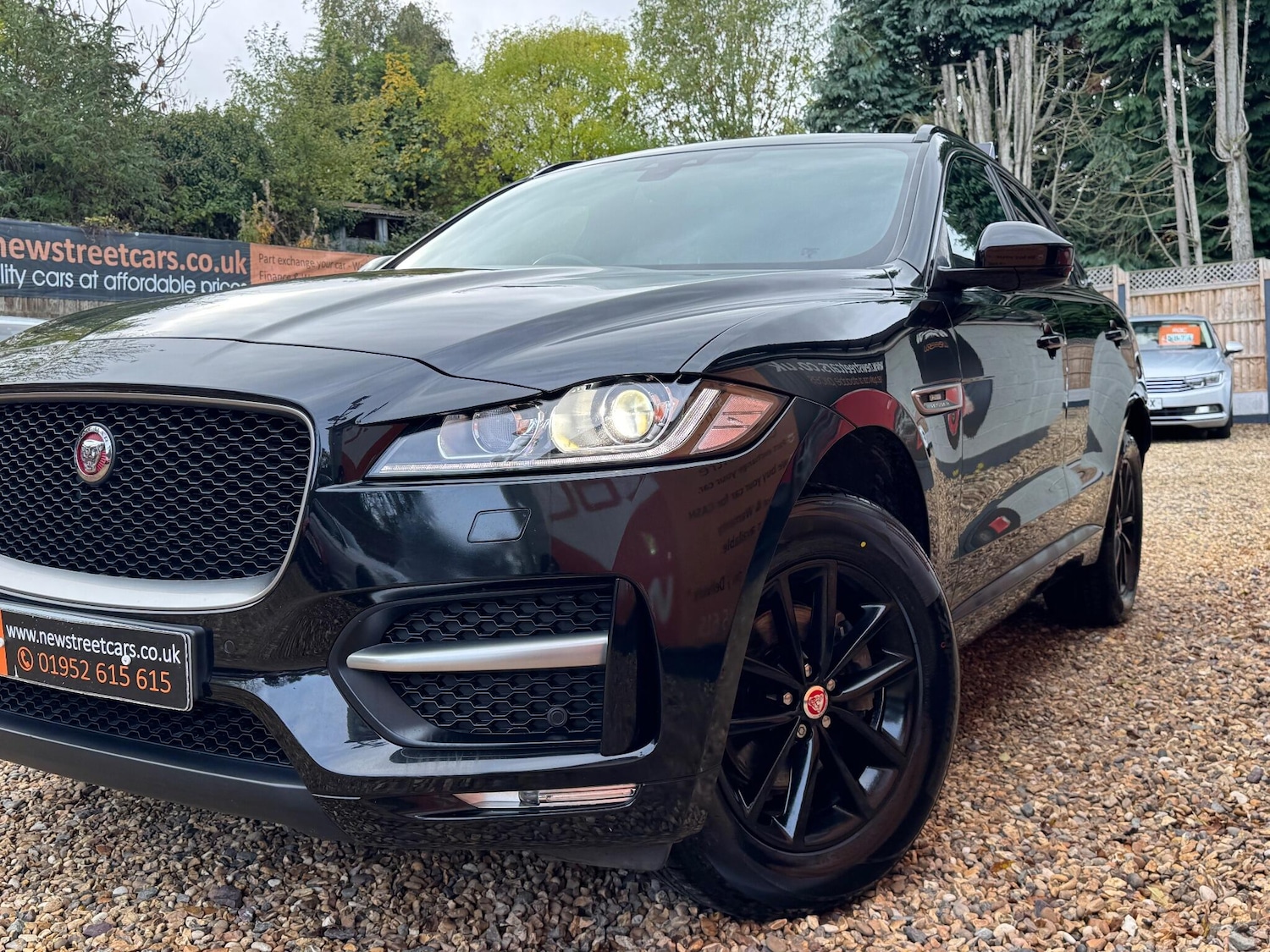 Used Jaguar F-Pace 2018 for sale - 76409114: Photo 35