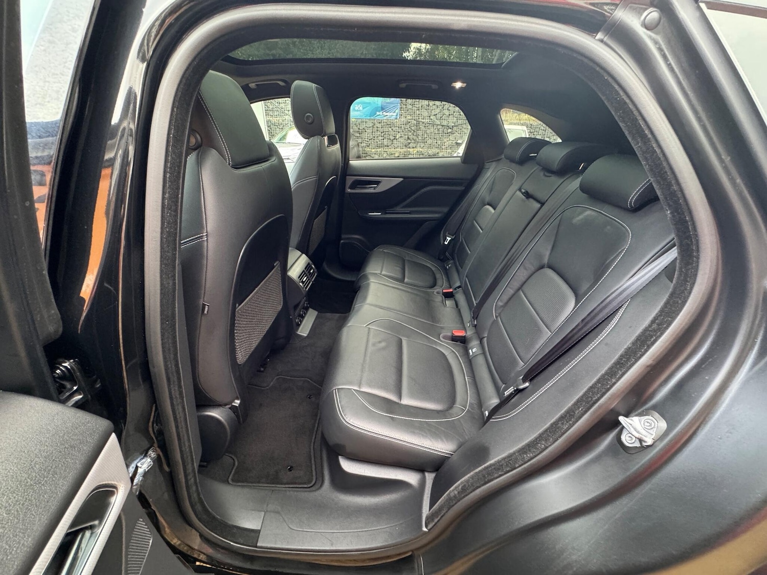 Used Jaguar F-Pace 2018 for sale - 76409114: Photo 46