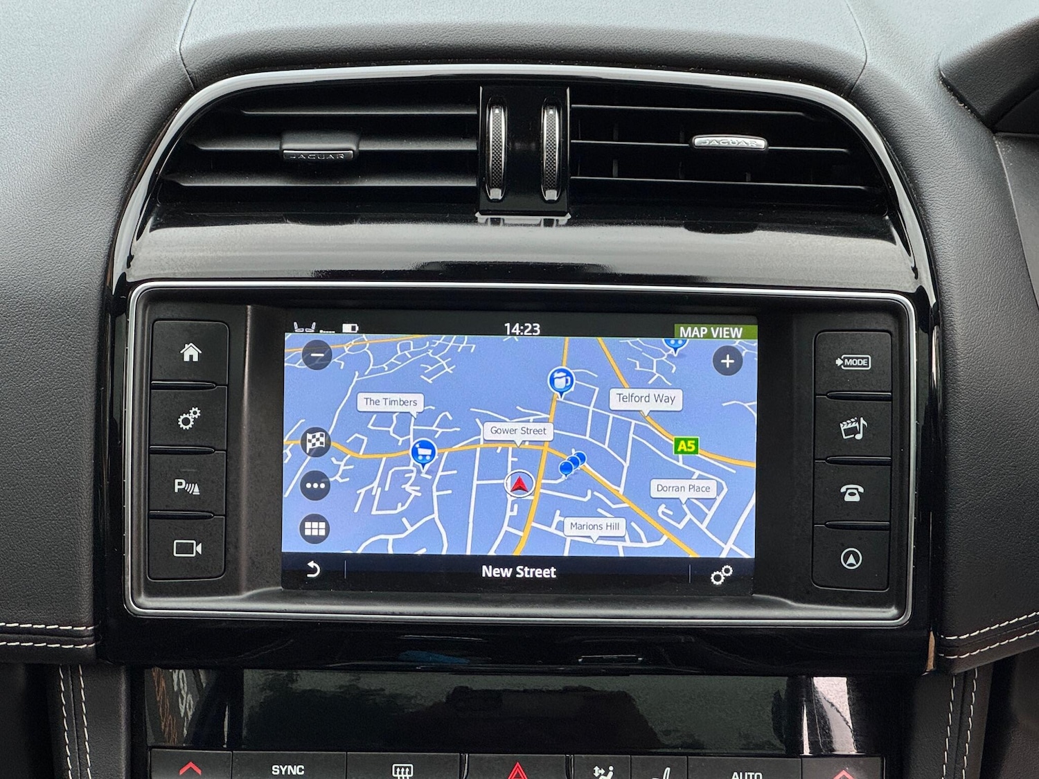 Used Jaguar F-Pace 2018 for sale - 76409114: Photo 58