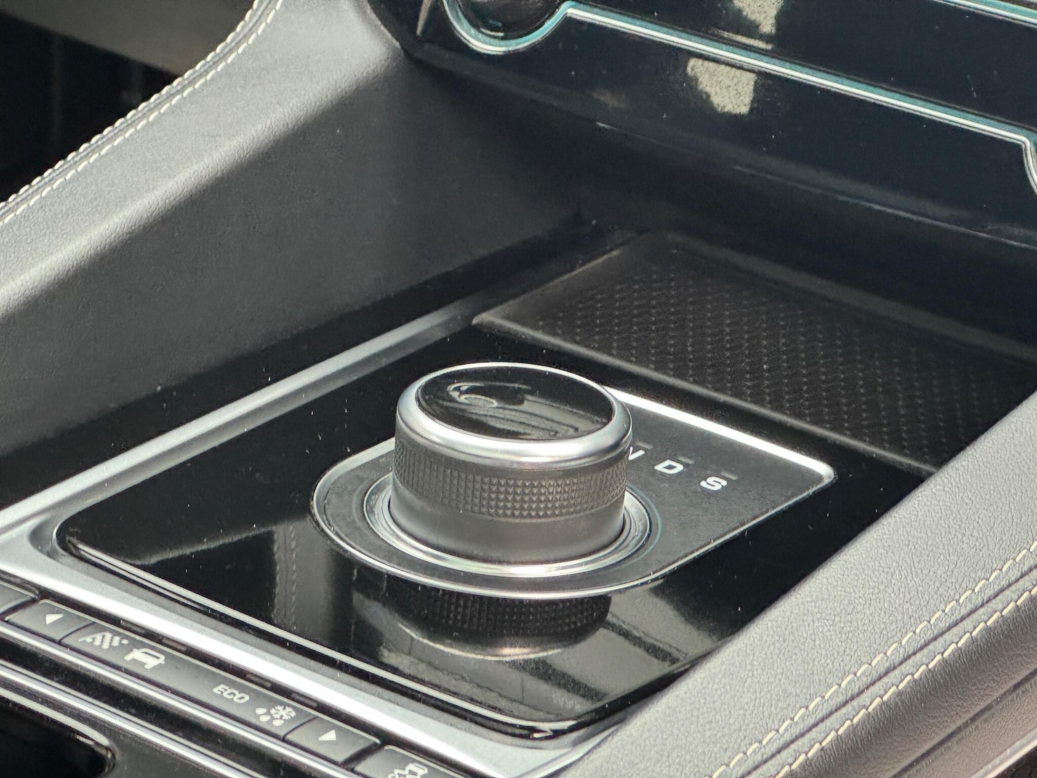 Used Jaguar F-Pace 2018 for sale - 76409114: Photo 65