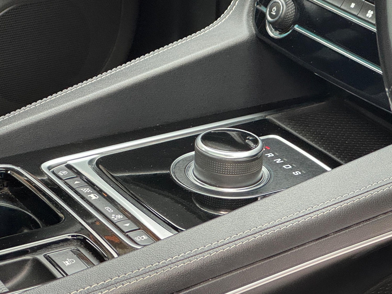 Used Jaguar F-Pace 2018 for sale - 76409114: Photo 71