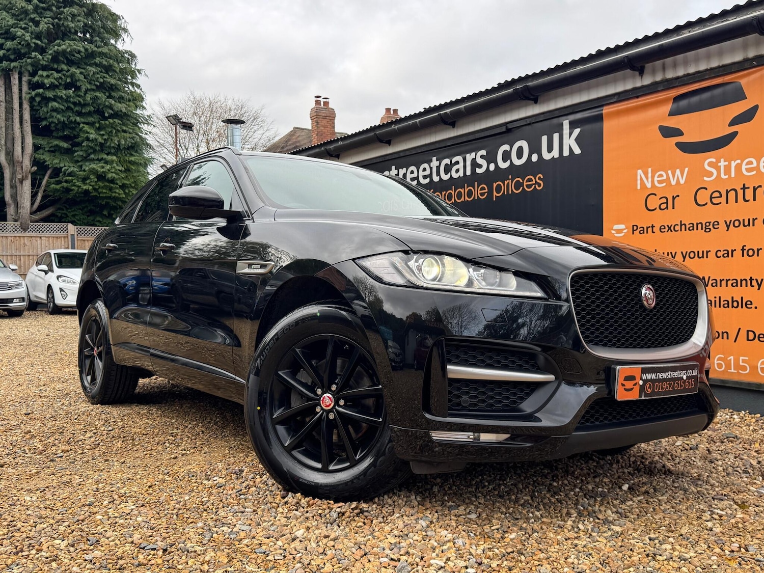 Used Jaguar F-Pace 2018 for sale - 76409114: Photo 81