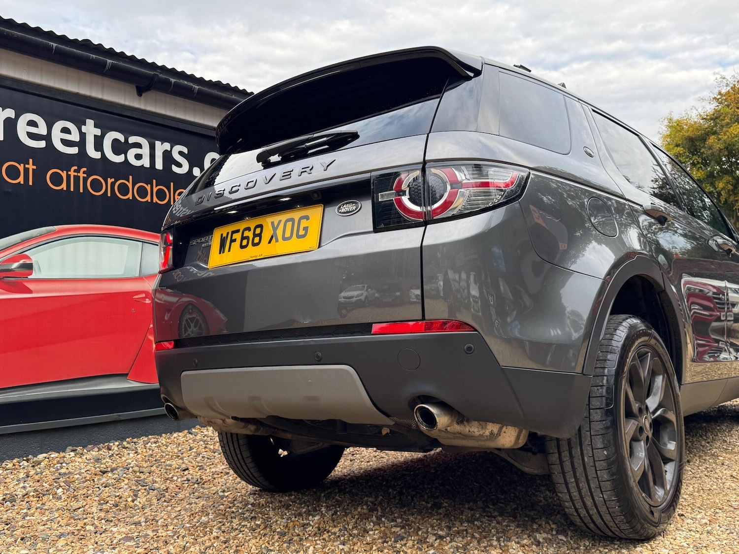Used Land Rover Discovery Sport 2018 for sale - 76152348: Photo 11