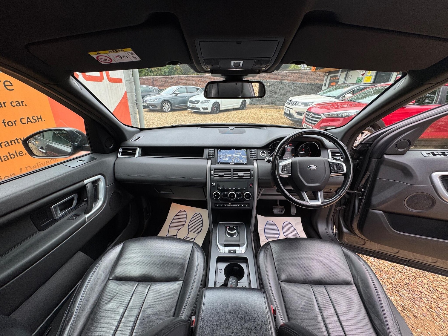 Used Land Rover Discovery Sport 2018 for sale - 76152348: Photo 2