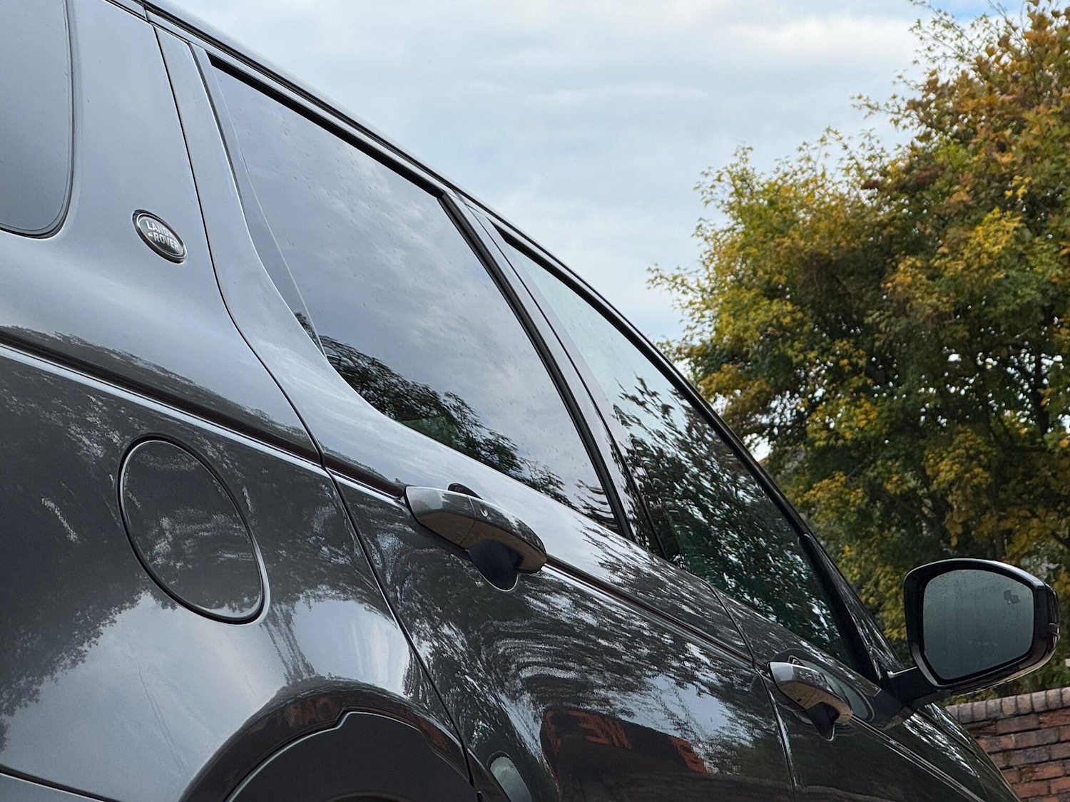 Used Land Rover Discovery Sport 2018 for sale - 76152348: Photo 21