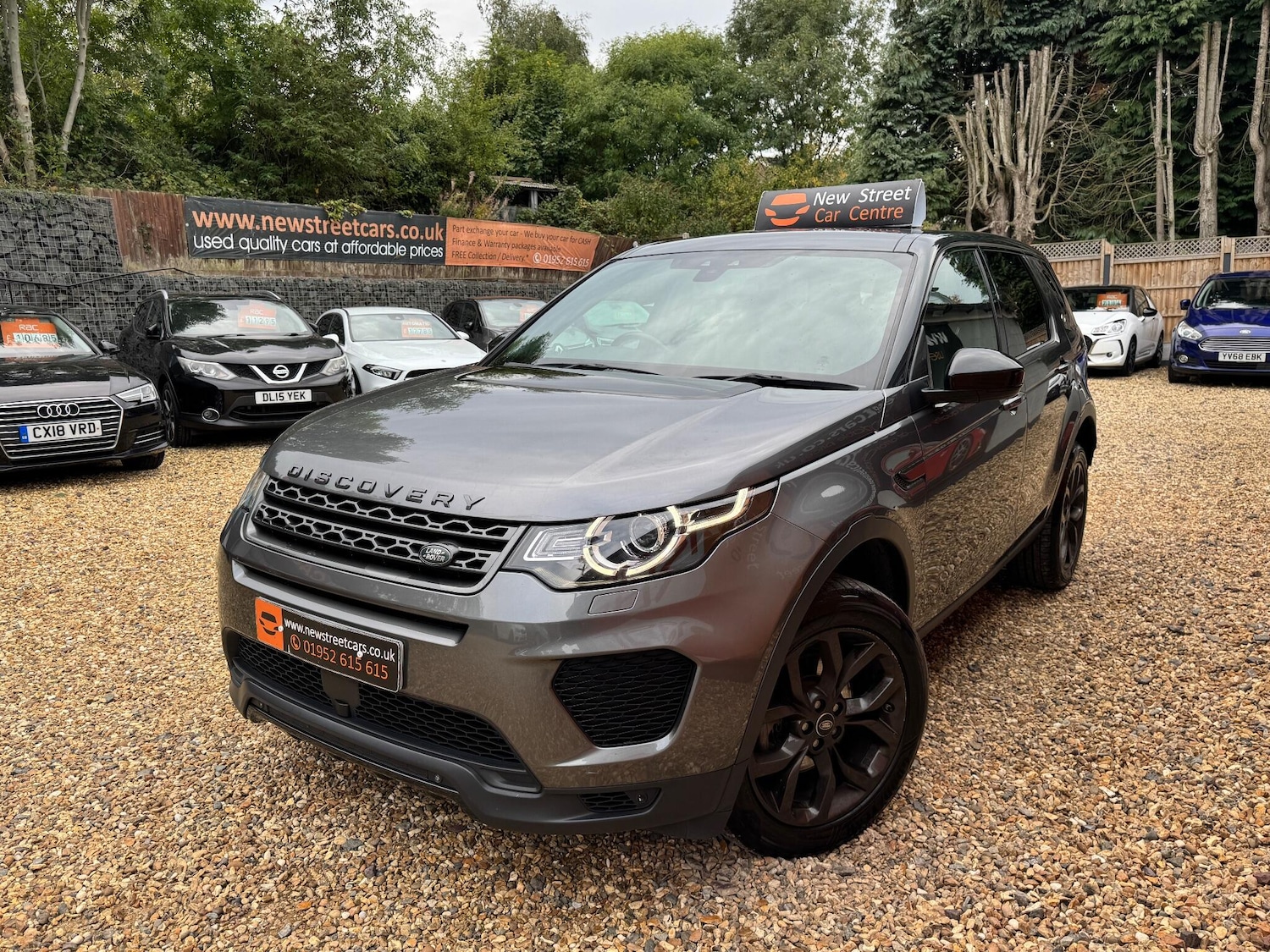 Used Land Rover Discovery Sport 2018 for sale - 76152348: Photo 32
