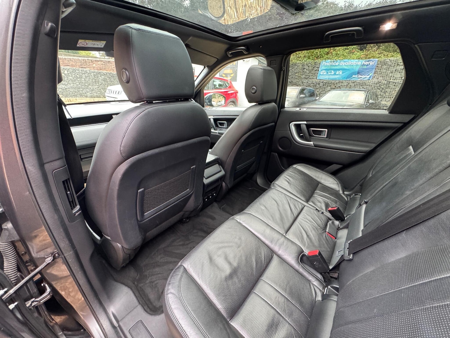 Used Land Rover Discovery Sport 2018 for sale - 76152348: Photo 44