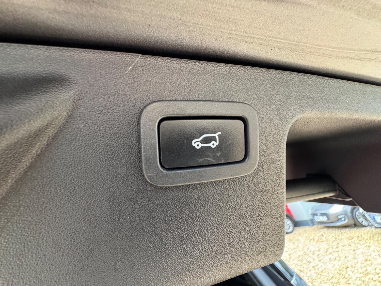 Used Land Rover Discovery Sport 2018 for sale - 76152348: Photo 46
