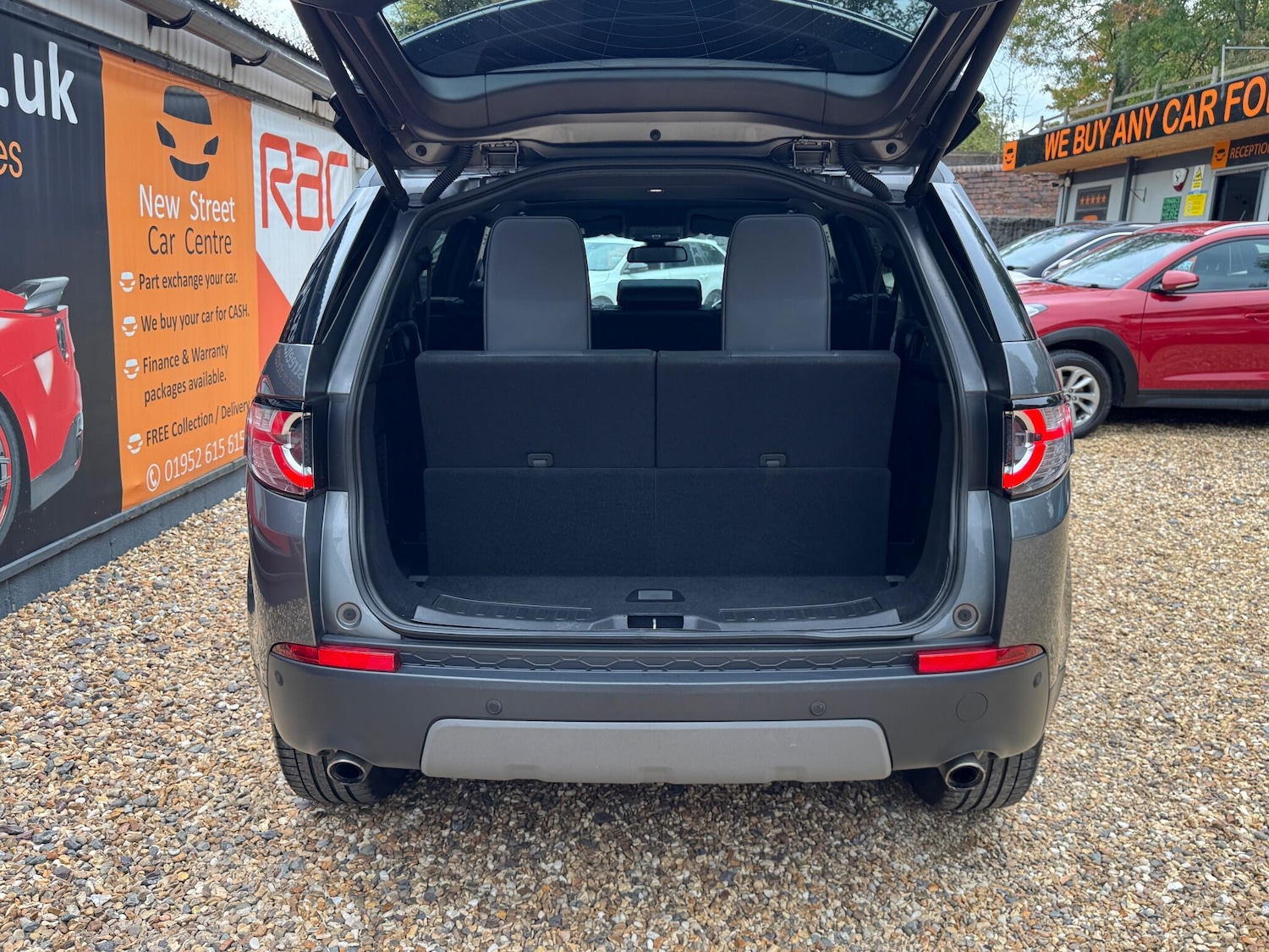 Used Land Rover Discovery Sport 2018 for sale - 76152348: Photo 47