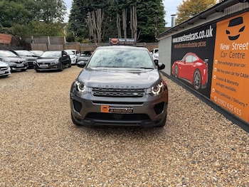 Used Land Rover Discovery Sport 2018 for sale - 76152348: Photo 4