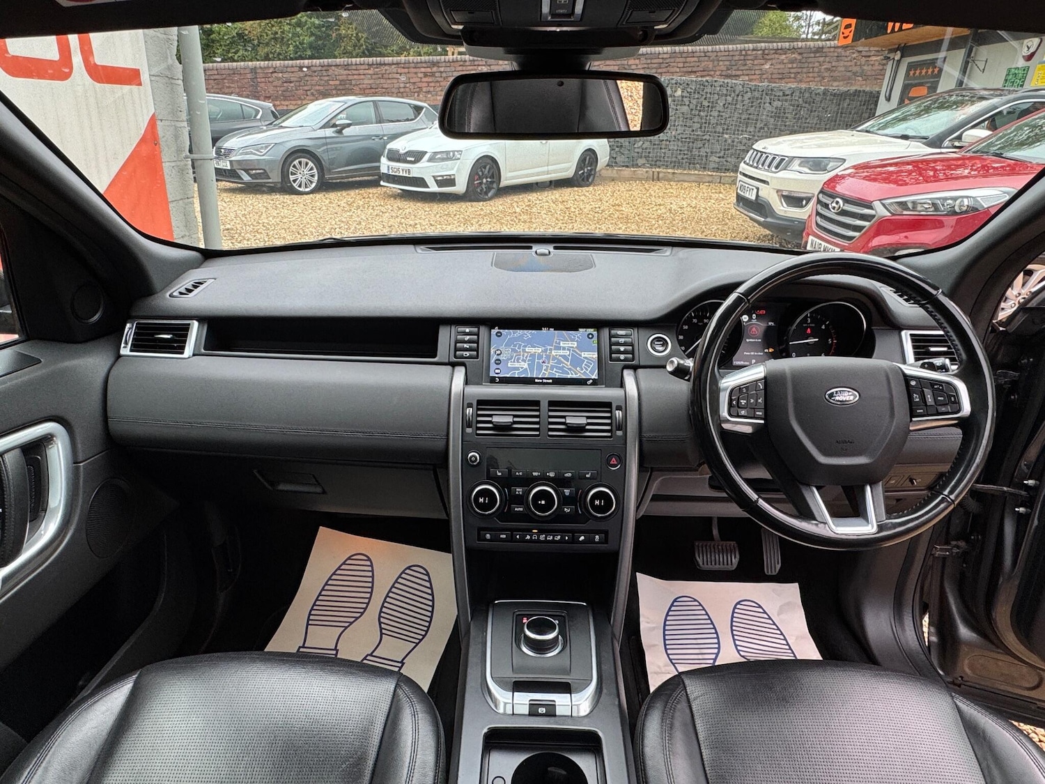 Used Land Rover Discovery Sport 2018 for sale - 76152348: Photo 52