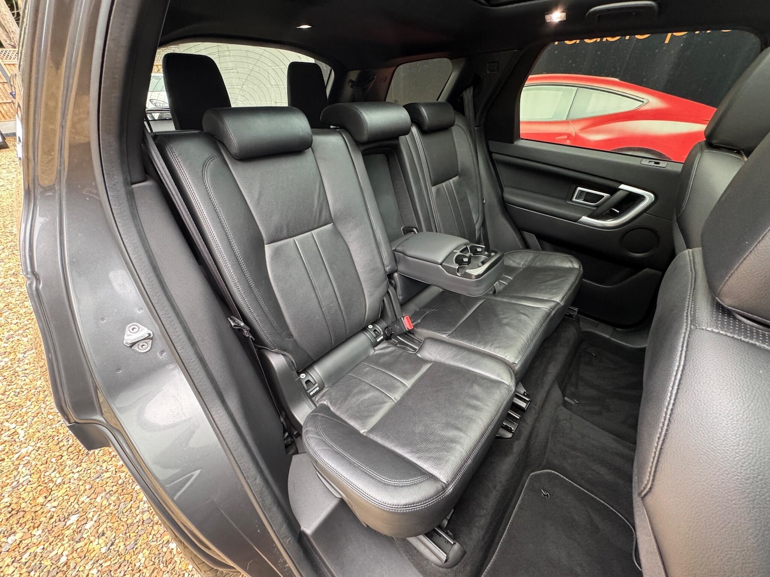 Used Land Rover Discovery Sport 2018 for sale - 76152348: Photo 53