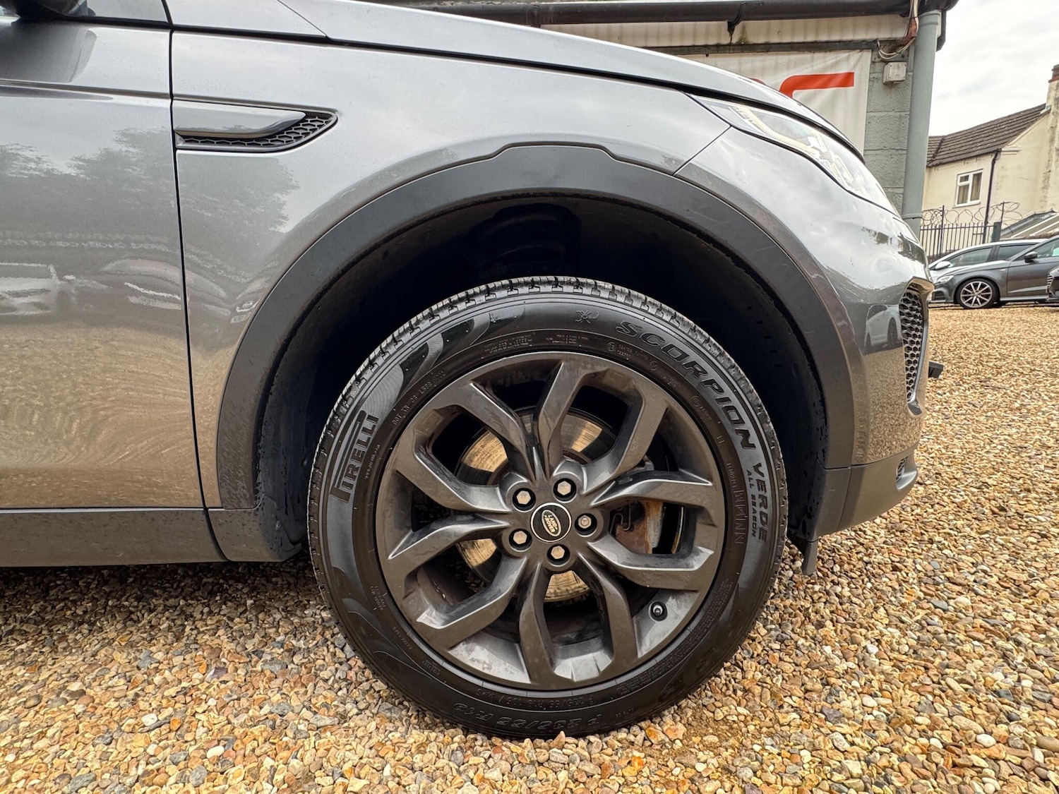 Used Land Rover Discovery Sport 2018 for sale - 76152348: Photo 76