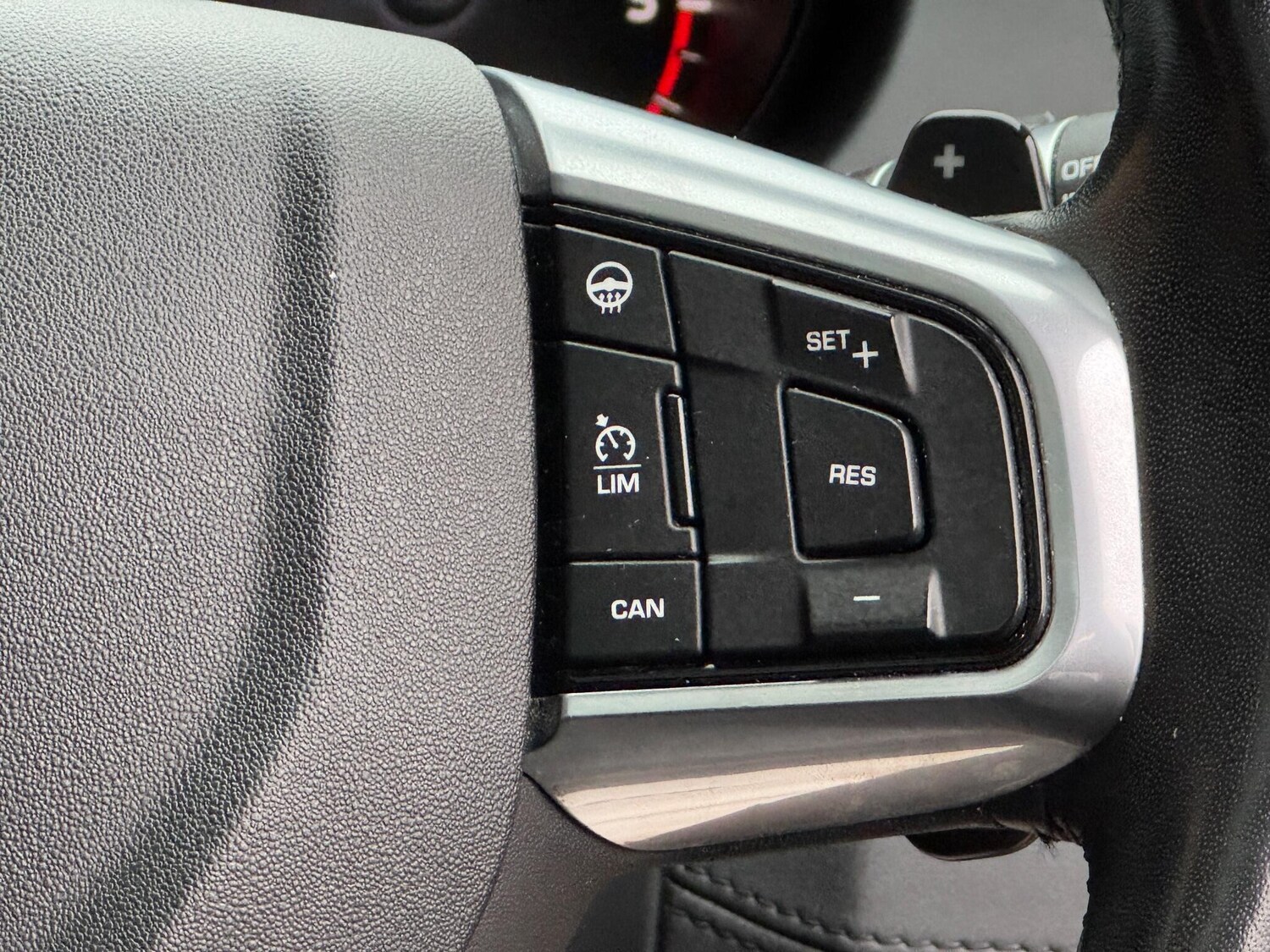 Used Land Rover Discovery Sport 2019 for sale - 76423999: Photo 60