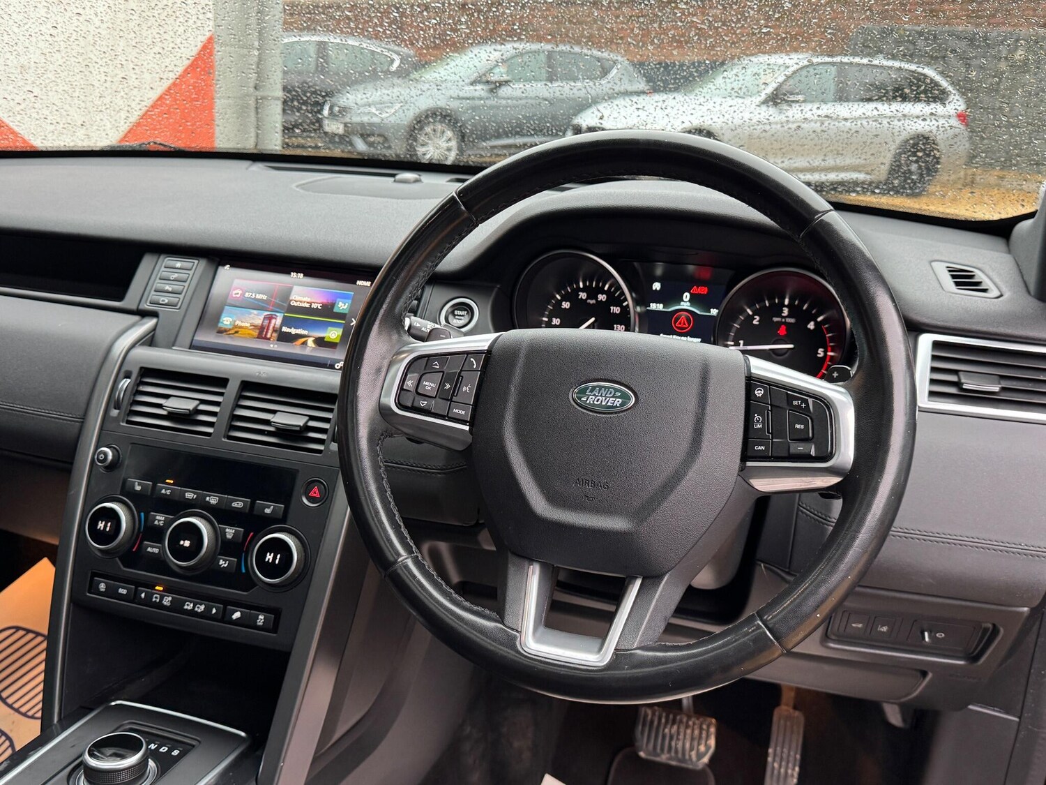 Used Land Rover Discovery Sport 2019 for sale - 76423999: Photo 63