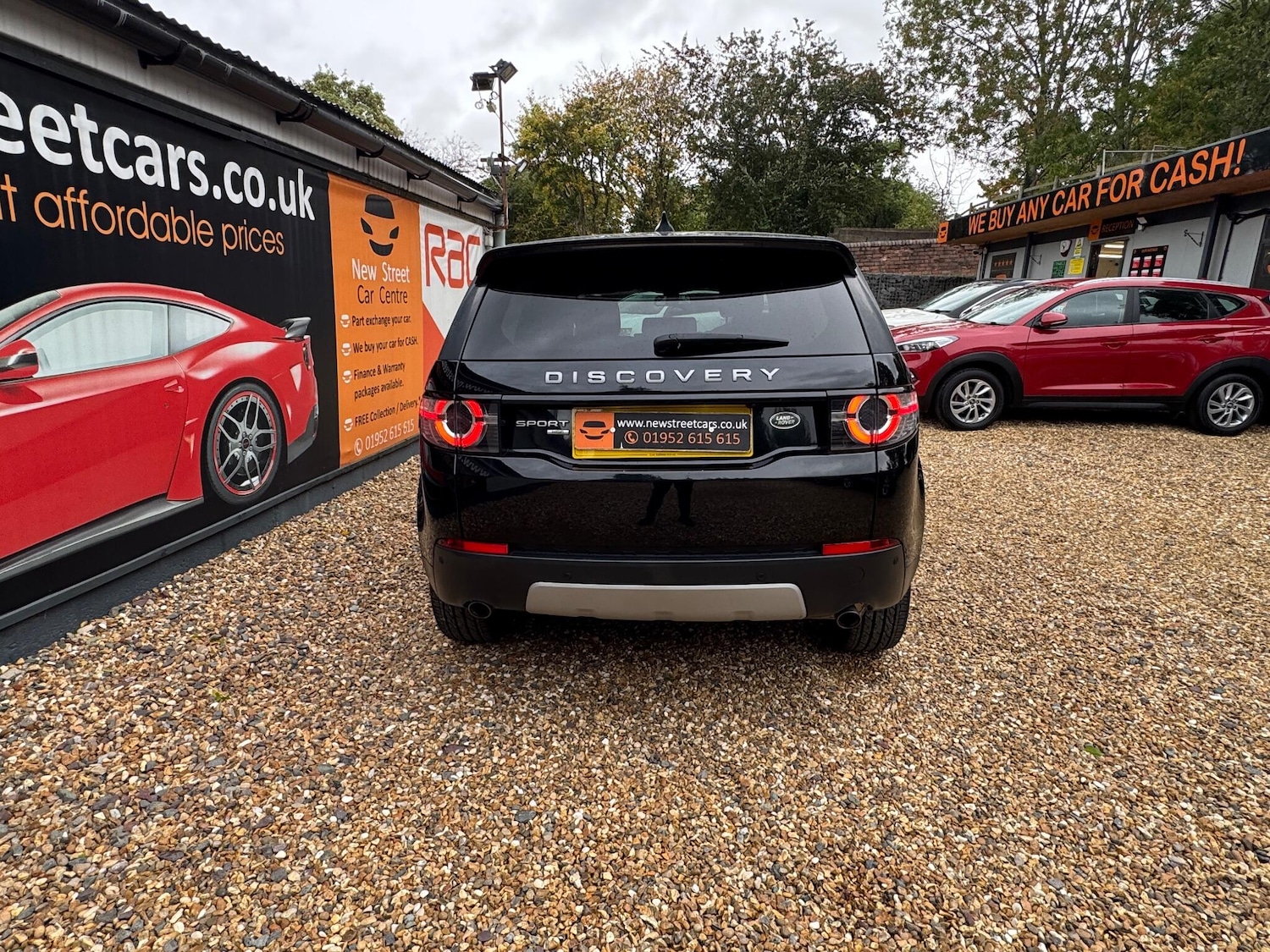 Used Land Rover Discovery Sport 2018 for sale - 76175124: Photo 23