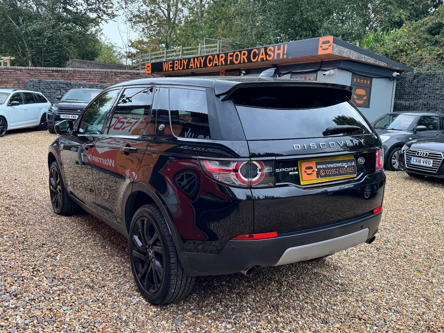 Used Land Rover Discovery Sport 2018 for sale - 76175124: Photo 26