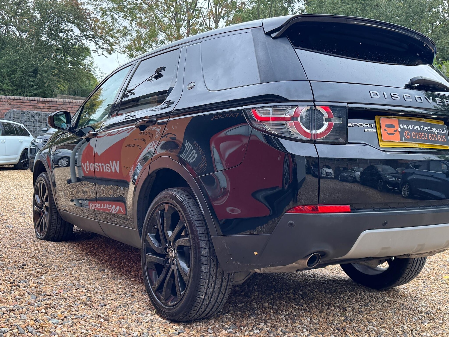 Used Land Rover Discovery Sport 2018 for sale - 76175124: Photo 27