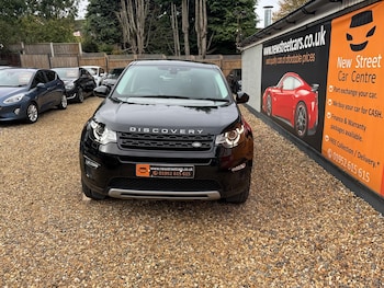 Used Land Rover Discovery Sport 2018 for sale - 76175124: Photo 4