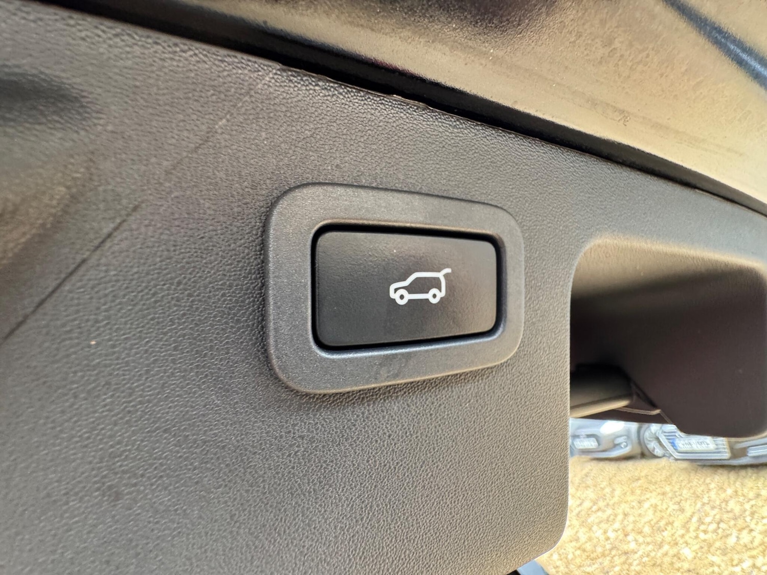Used Land Rover Discovery Sport 2018 for sale - 76175124: Photo 53