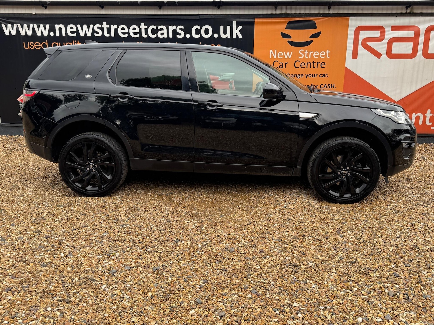 Used Land Rover Discovery Sport 2018 for sale - 76175124: Photo 7