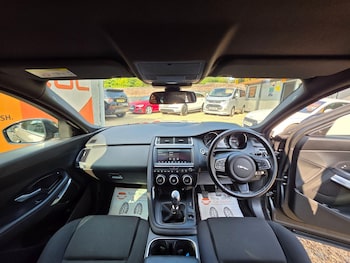 Used Jaguar E-Pace 2019 for sale - 79180793: Photo