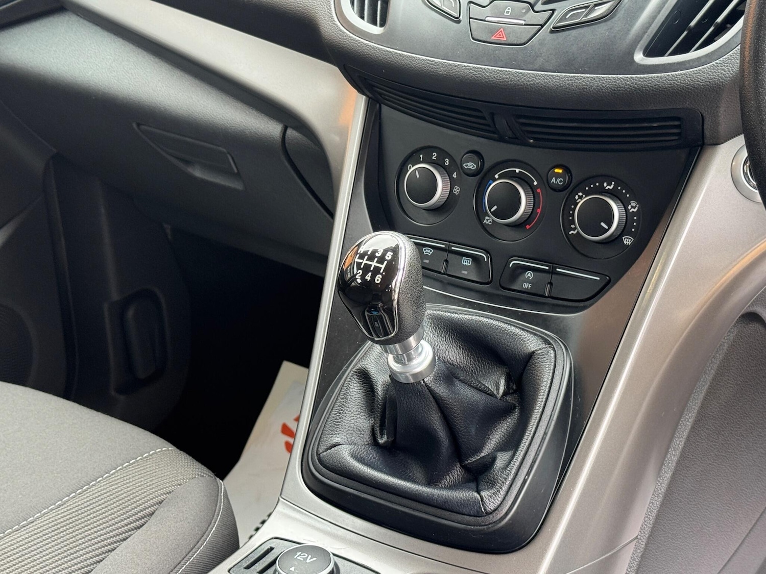 Used Ford Kuga 2016 for sale - 76989373: Photo 46