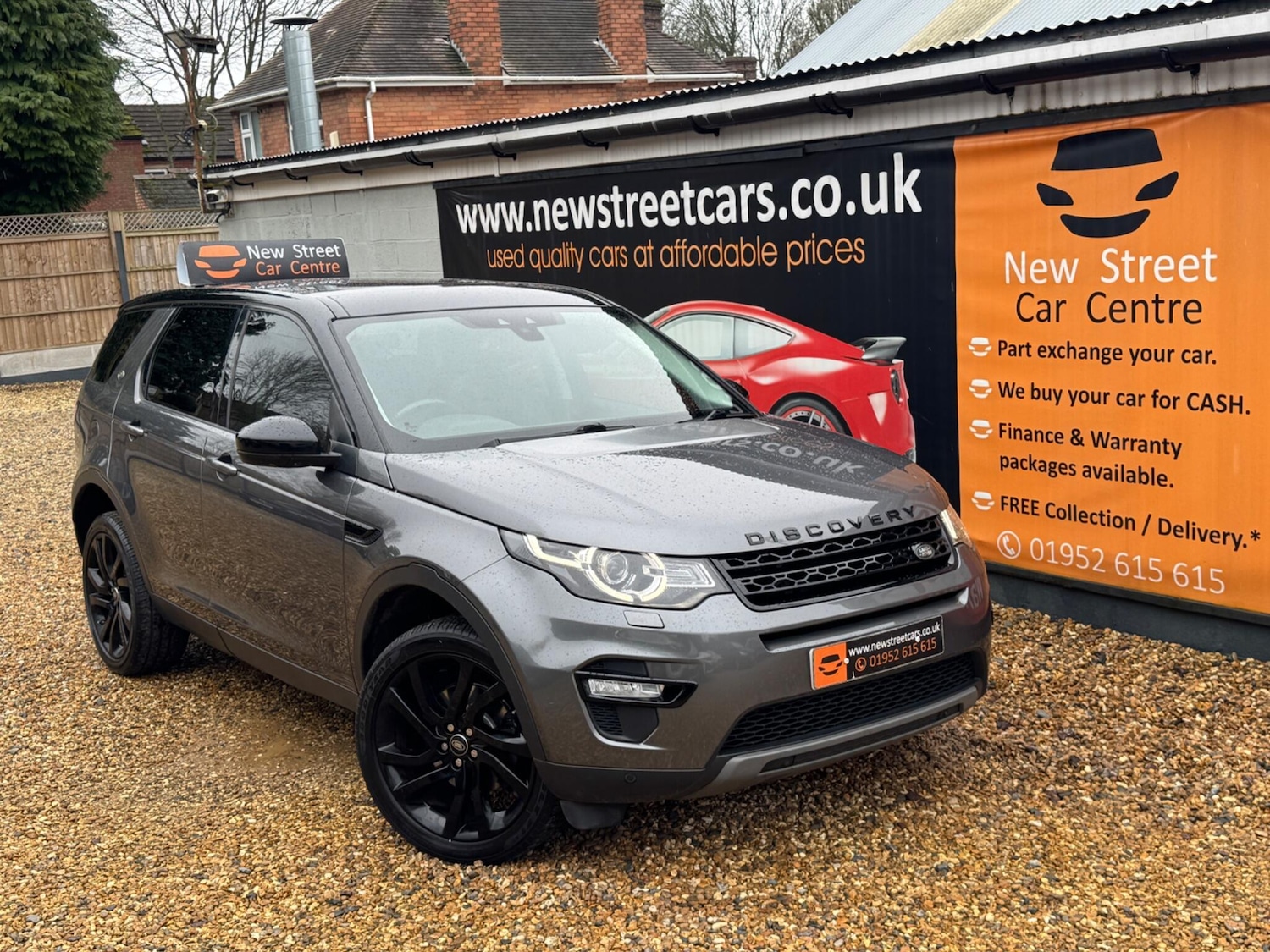 Used Land Rover Discovery Sport 2018 for sale - 77400701: Photo 1