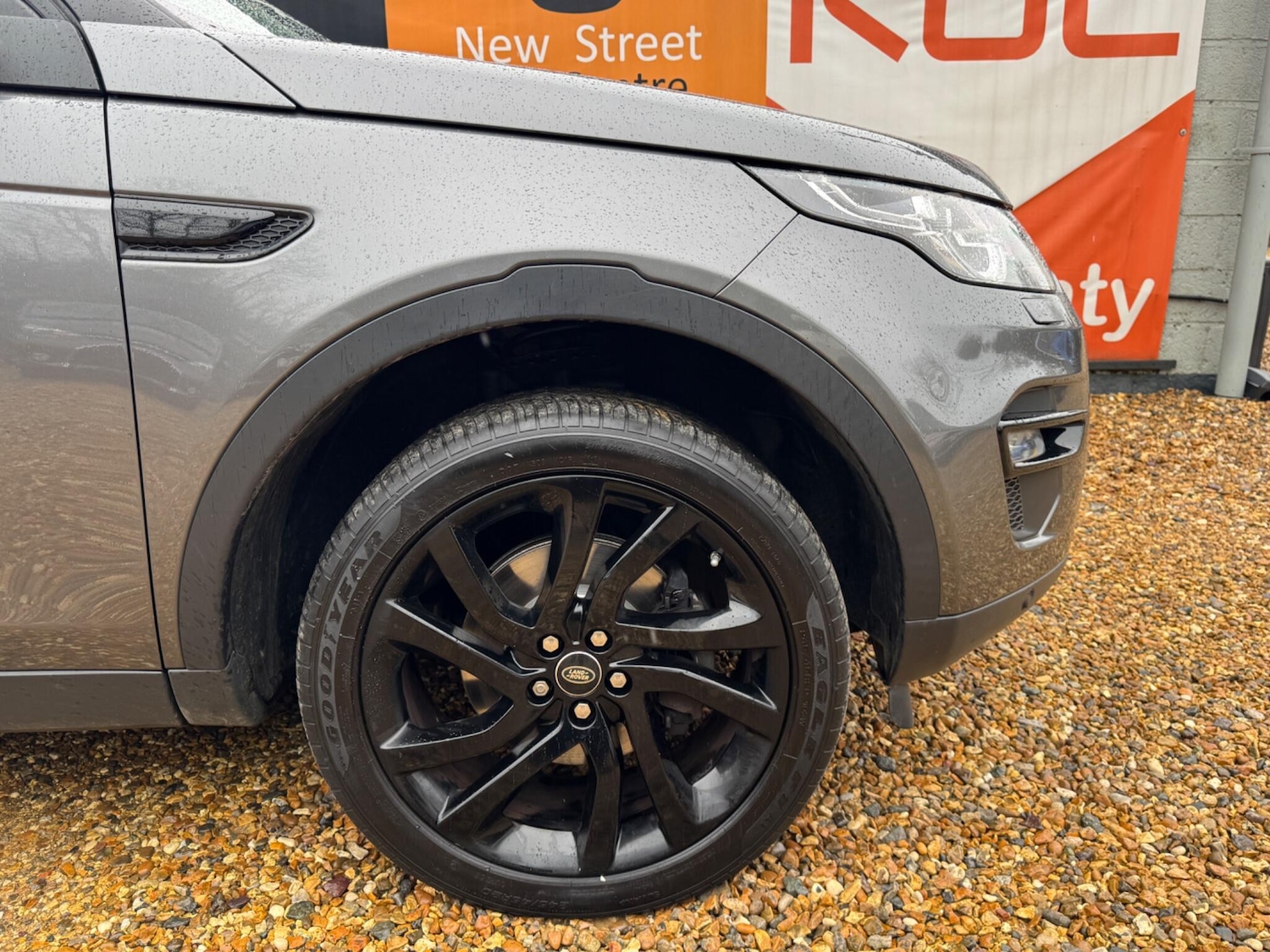 Used Land Rover Discovery Sport 2018 for sale - 77400701: Photo 51