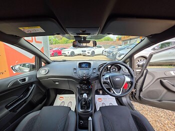 Used Ford Fiesta 2017 for sale - 78623224: Photo