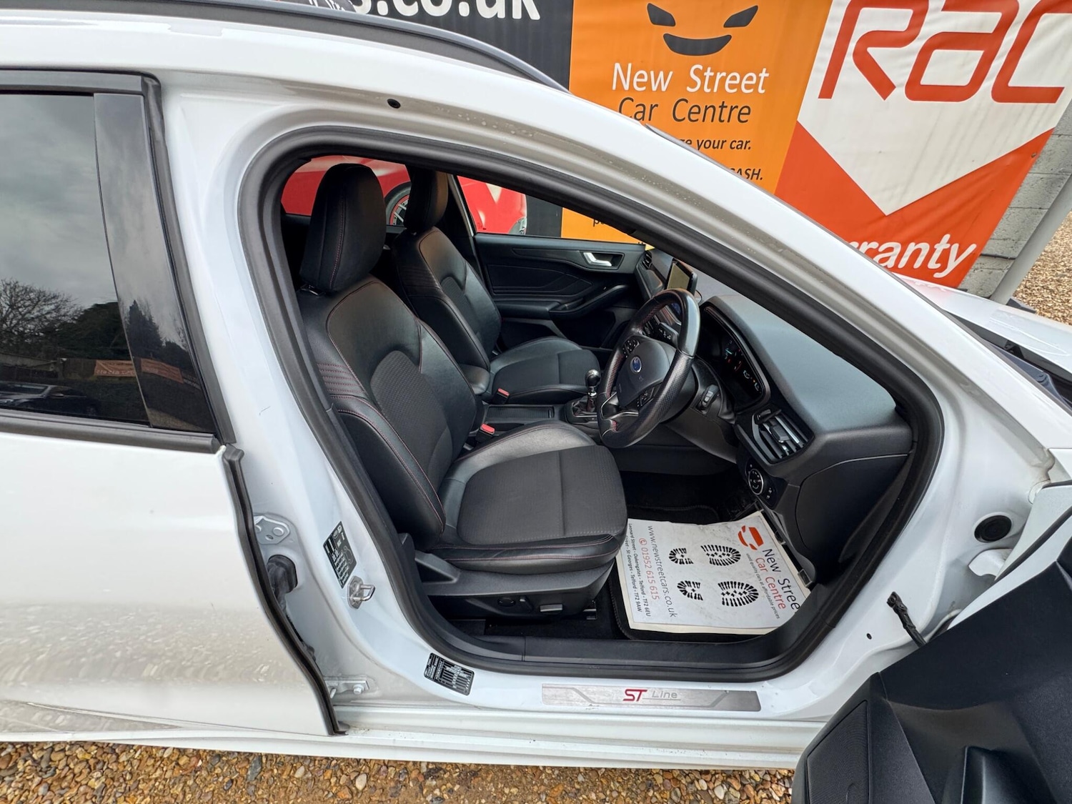 Used Ford Focus for sale - 77315343: Photo 25