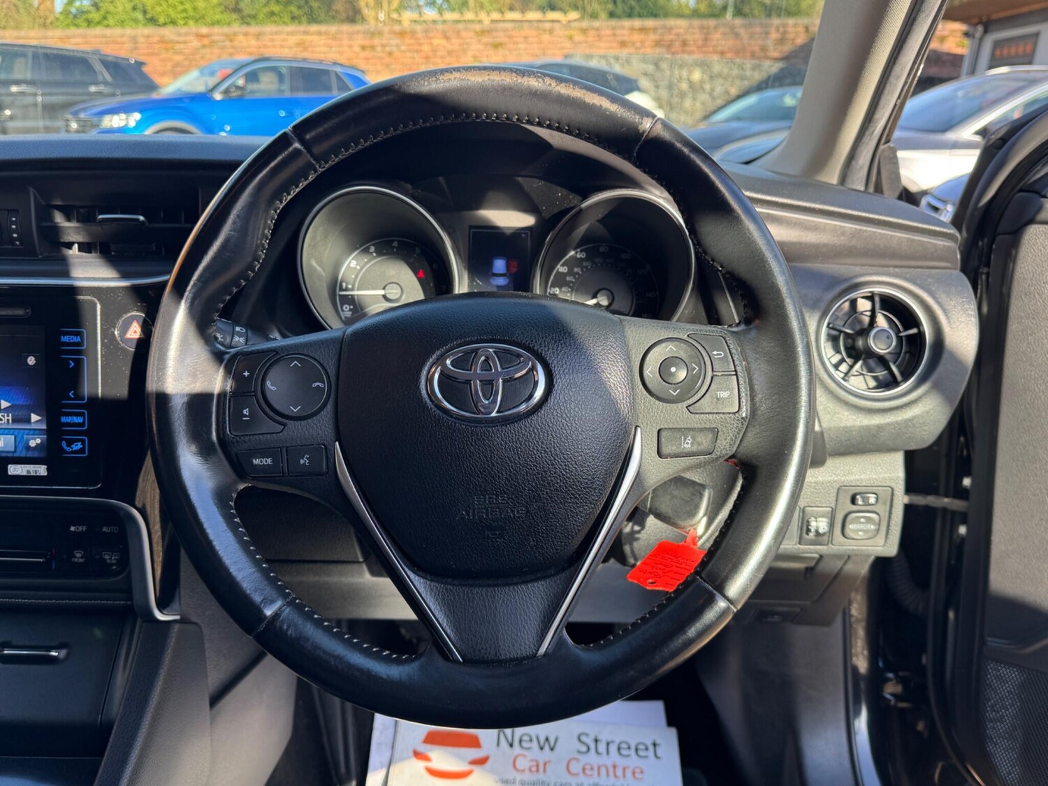 Used Toyota Auris 2017 for sale - 77611817: Photo 35