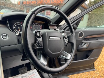 Used Land Rover Discovery 2020 for sale - 77538164: Photo