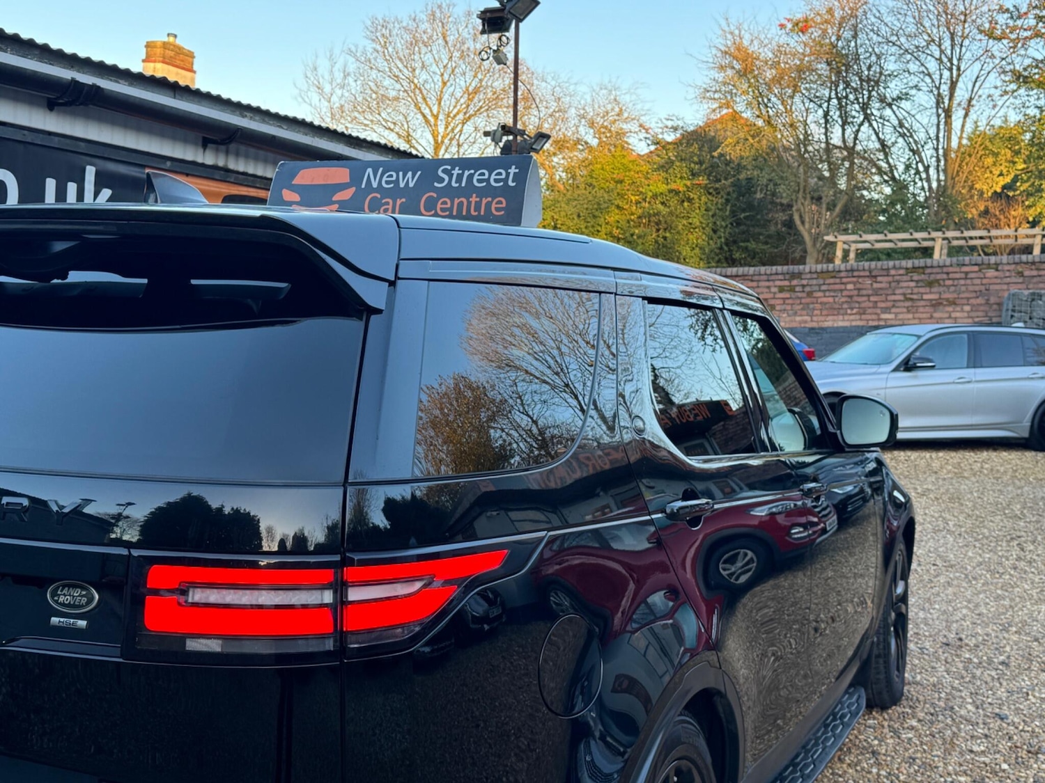 Used Land Rover Discovery 2017 for sale - 76701947: Photo 13