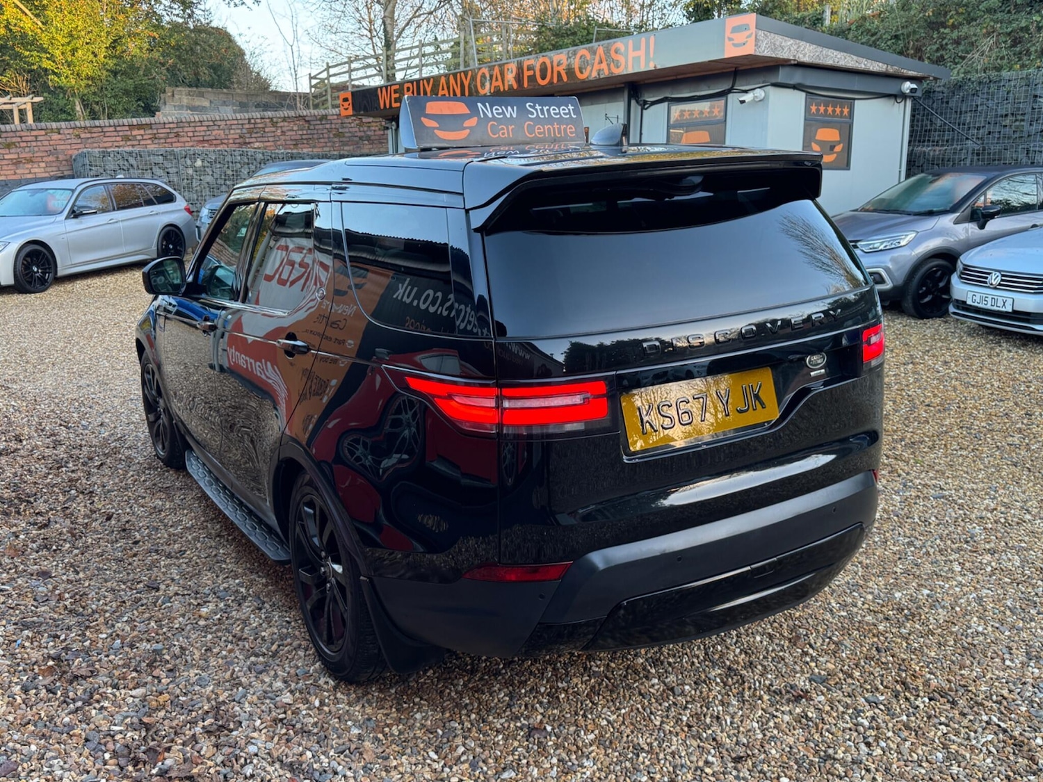 Used Land Rover Discovery 2017 for sale - 76701947: Photo 18