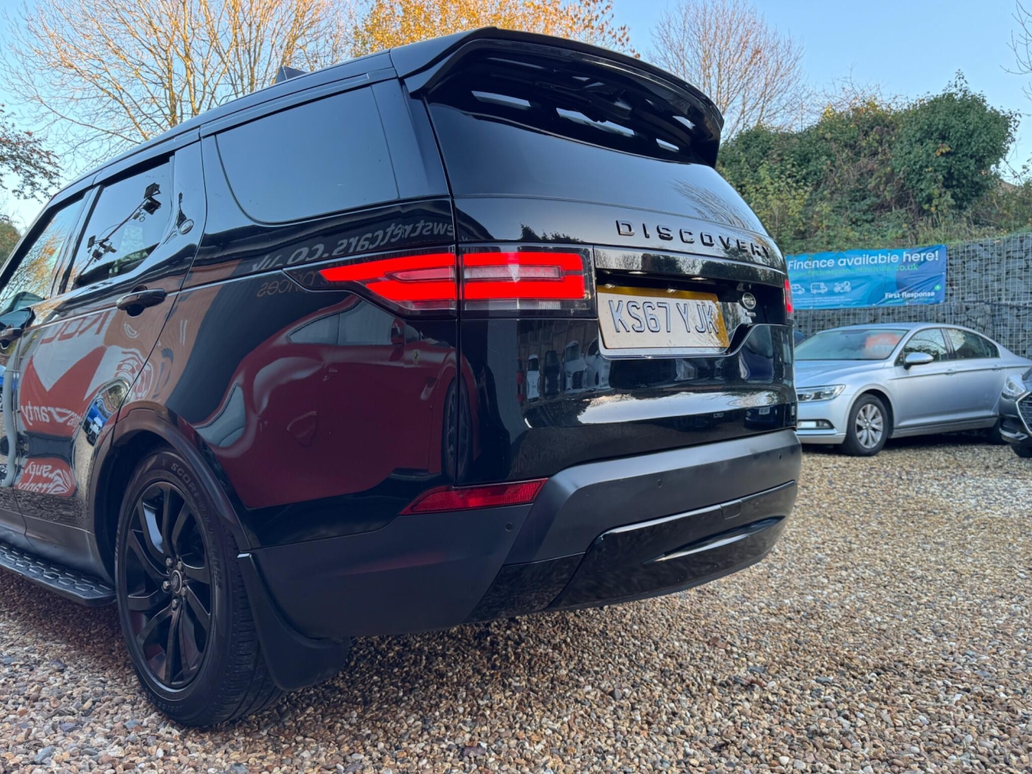 Used Land Rover Discovery 2017 for sale - 76701947: Photo 21