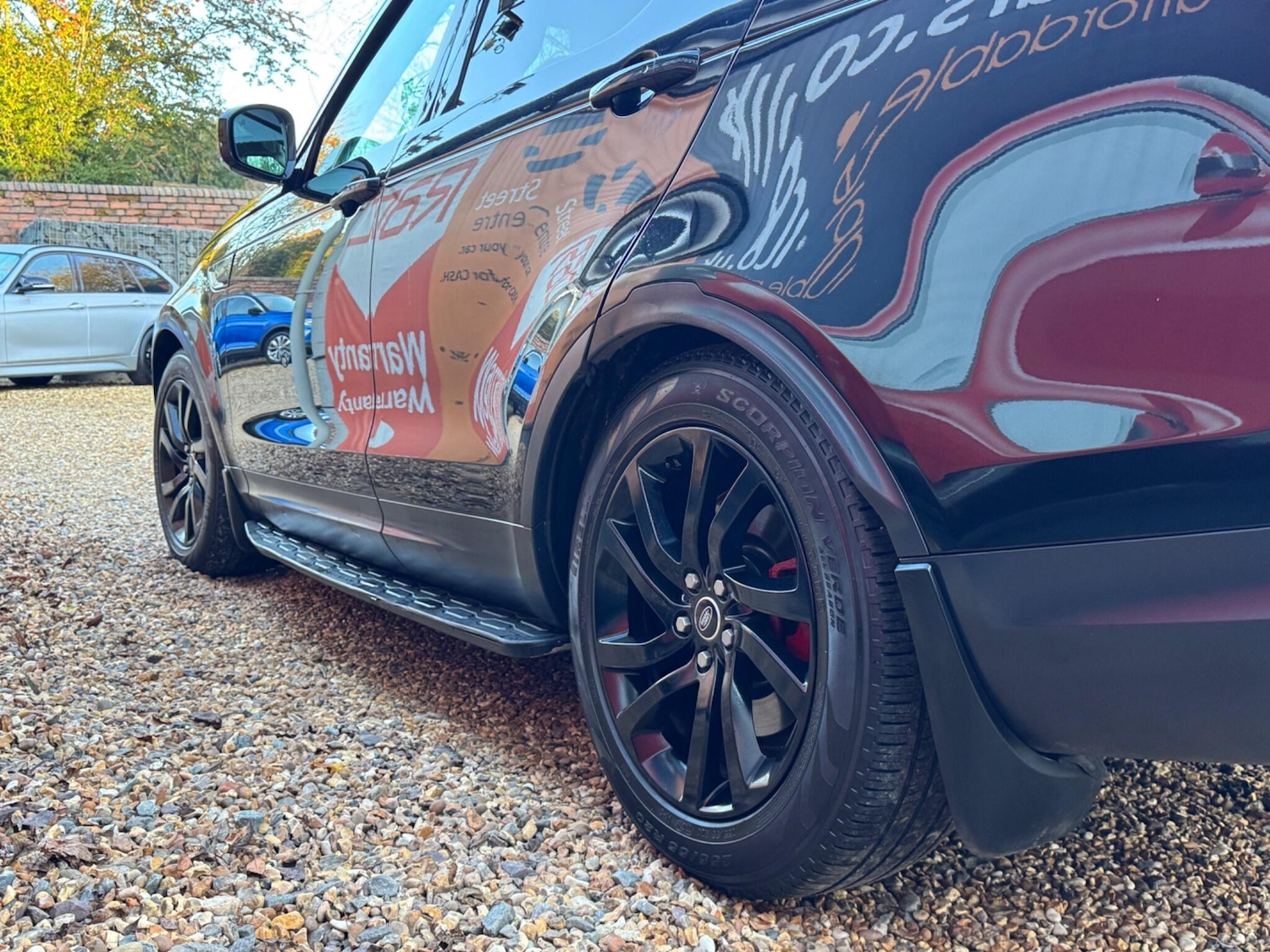 Used Land Rover Discovery 2017 for sale - 76701947: Photo 23