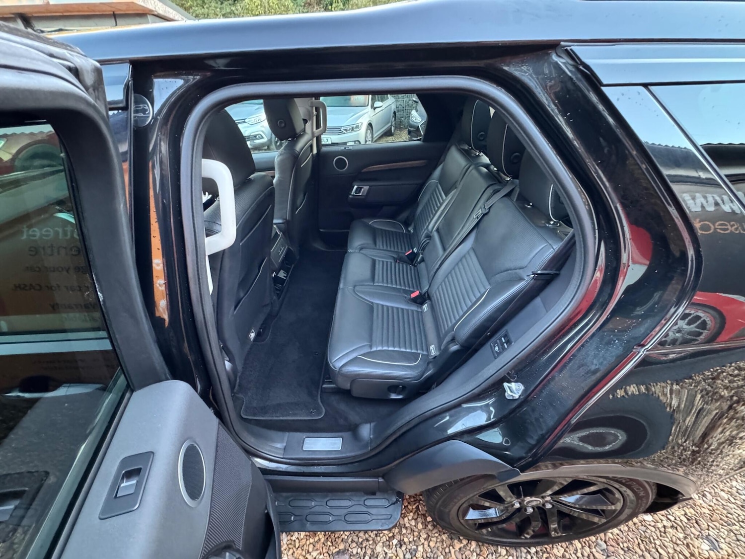 Used Land Rover Discovery 2017 for sale - 76701947: Photo 37