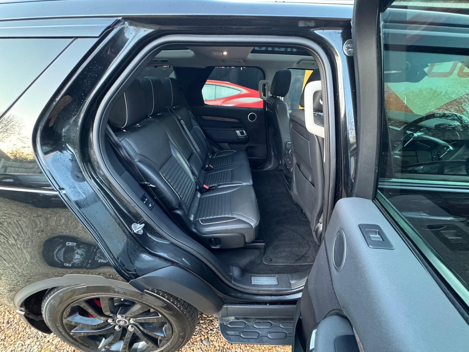 Used Land Rover Discovery 2017 for sale - 76701947: Photo 47