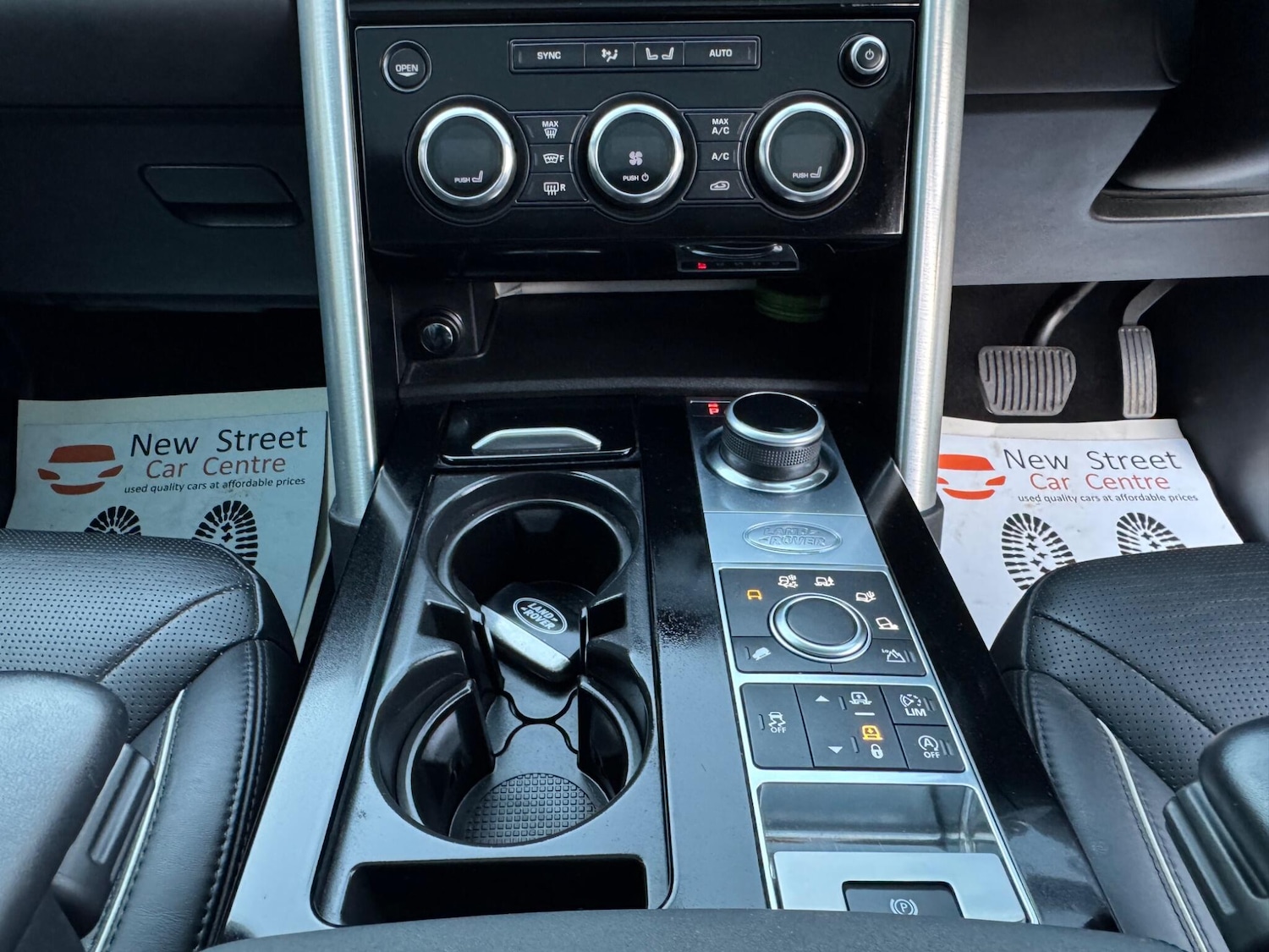 Used Land Rover Discovery 2017 for sale - 76701947: Photo 60