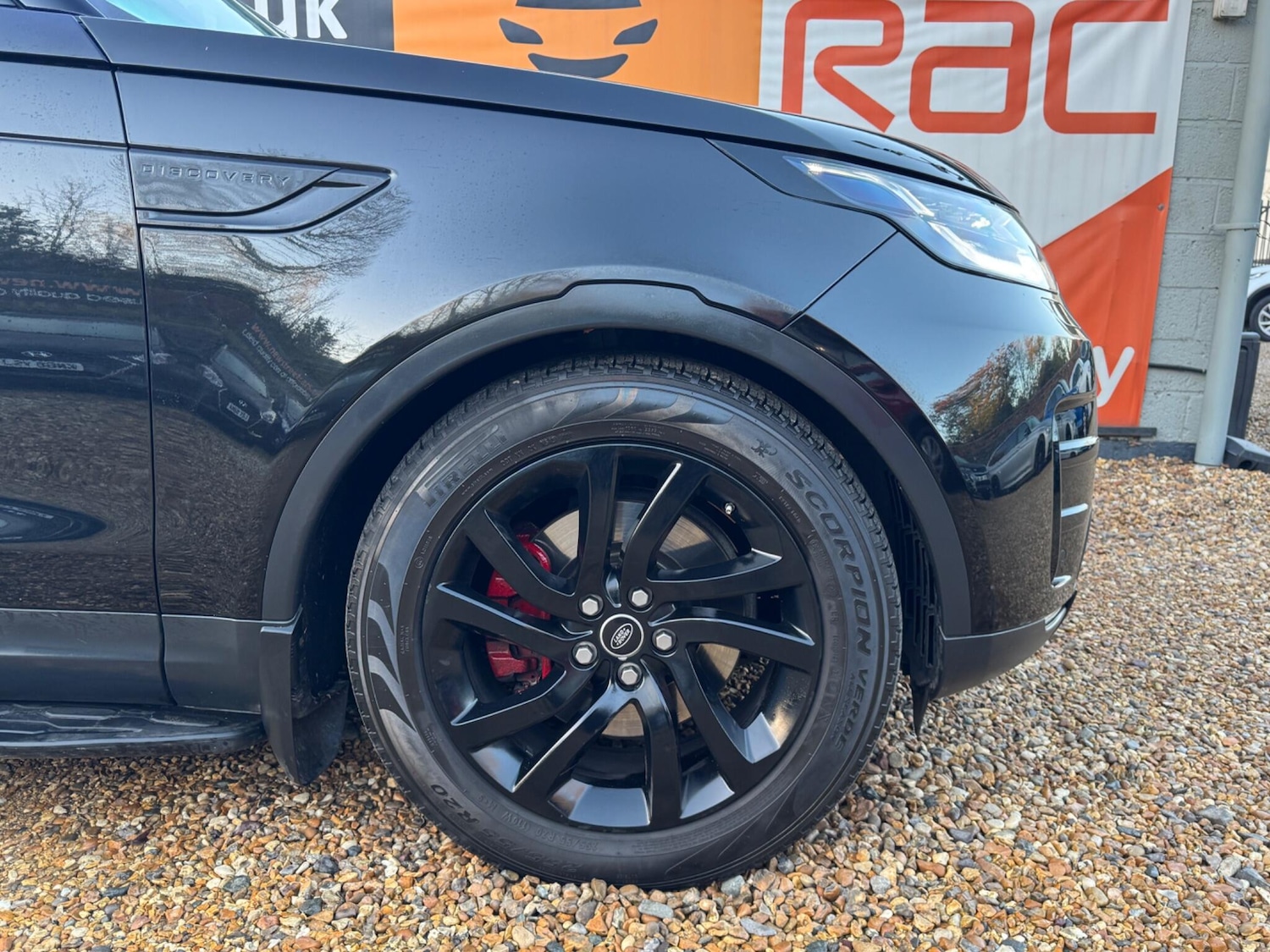 Used Land Rover Discovery 2017 for sale - 76701947: Photo 62